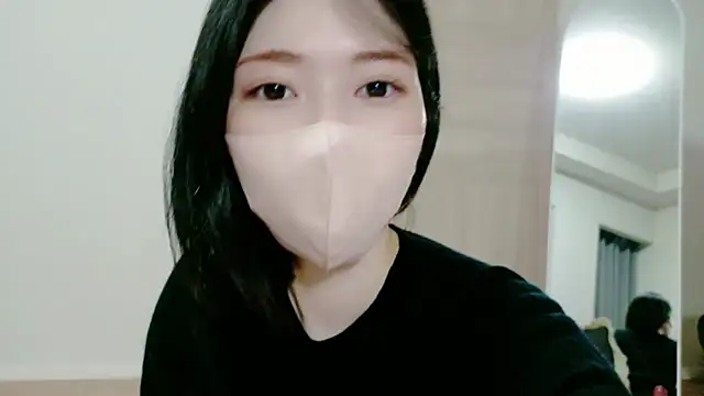 Snapshot of ririmuchan_v chatting on June 7, 2026, 1:27 pm ririmuchan v online show from June 7, 2026, 1:27 pm