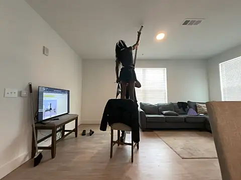 Zaythedancer online show from May 26, 2026, 6:39 pm