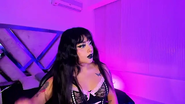 Elena Tylor online show from July 23, 2026, 8:49 pm