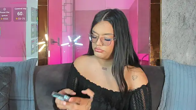  katty grey  online show from July 26, 2026, 9:11 pm