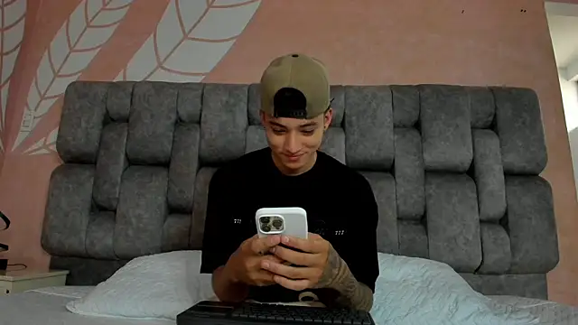wesley boyy  online show from May 29, 2026, 8:37 pm