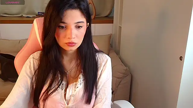 Rose Desiree online show from July 28, 2026, 11:07 am