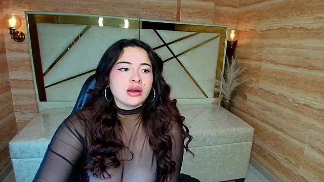 Kiara Moon r online show from July 26, 2026, 3:02 am