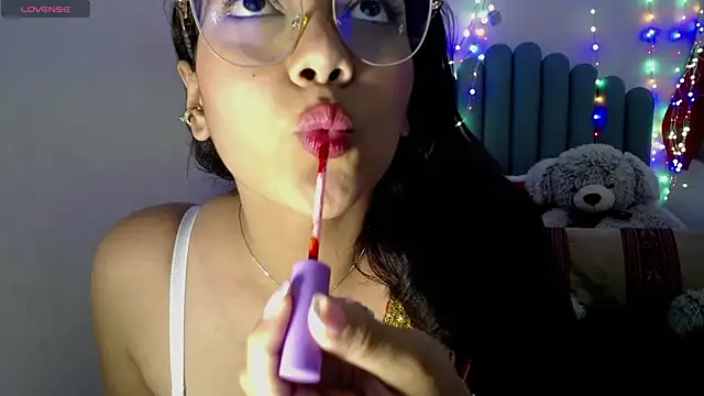 farah samira online show from July 15, 2026, 7:10 pm