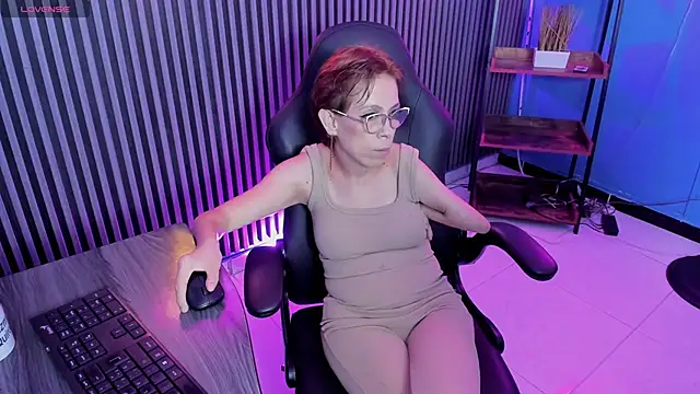 Madame mature1 online show from June 15, 2026, 4:28 pm