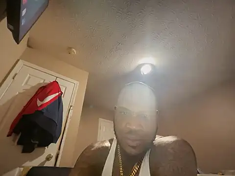 ONLYLOGHIM online show from July 20, 2026, 7:49 am