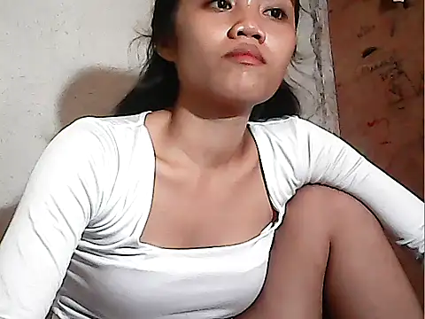 PINAY SkinnyGirl123 online show from May 25, 2026, 11:31 am