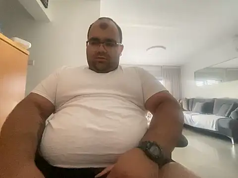 tinycock092 online show from May 25, 2026, 1:21 pm