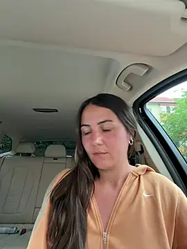 BrunetteNymph online show from July 23, 2026, 2:24 pm