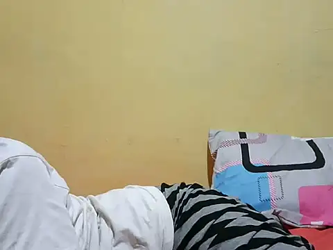 Snapshot of berrlyn chatting on July 26, 2026, 6:59 pm berrlyn online show from July 26, 2026, 6:59 pm