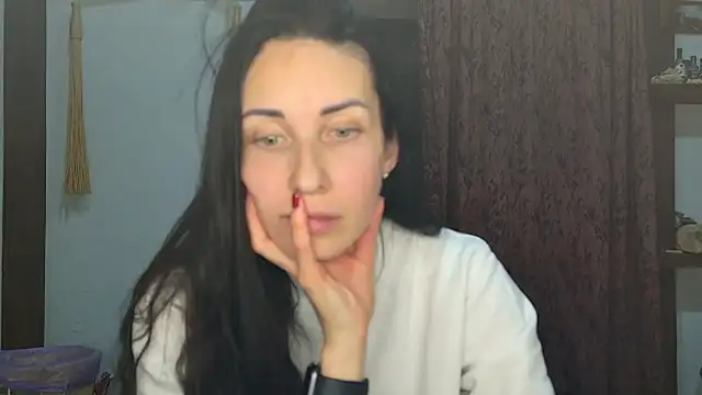 BouncySweety online show from February 1, 2026, 6:17 pm