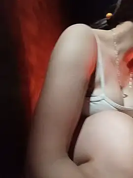 Snapshot of Milla_pussy chatting on May 25, 2026, 9:57 pm Milla pussy online show from May 25, 2026, 9:57 pm
