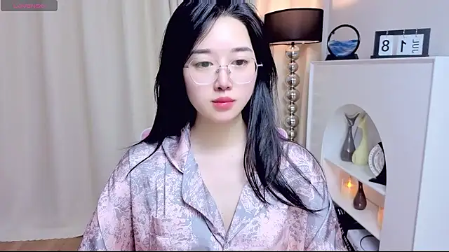 miuu6868 online show from July 18, 2026, 2:09 am