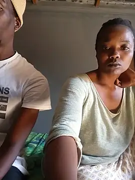 mommysmiley1234 online show from July 12, 2026, 9:43 am