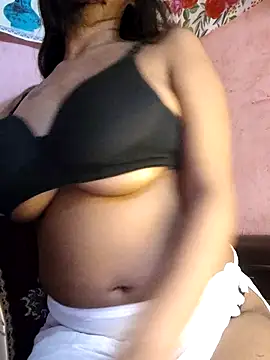 Miss Fiza online show from July 21, 2026, 3:24 pm