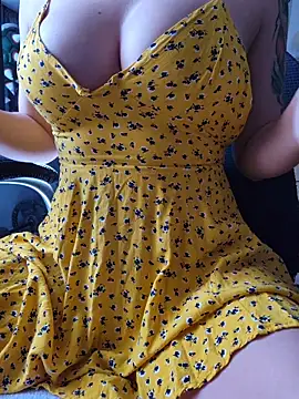 mylittle mila online show from April 3, 2026, 2:12 pm