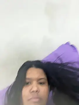 Eumileninha online show from June 1, 2026, 10:20 pm