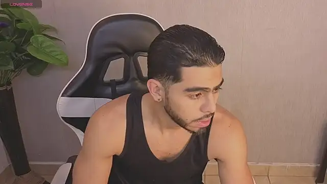 Jadiel Stone online show from July 5, 2026, 4:30 am