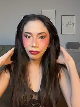 CassandraLovve online show from July 14, 2026, 8:08 am