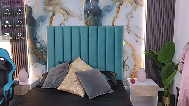 Velvet--Carter online show from July 23, 2026, 9:22 pm