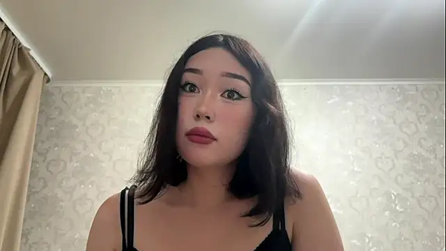 LilowNax online show from July 29, 2026, 8:30 pm