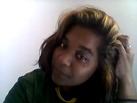 MiaReed667 online show from May 29, 2026, 10:10 am
