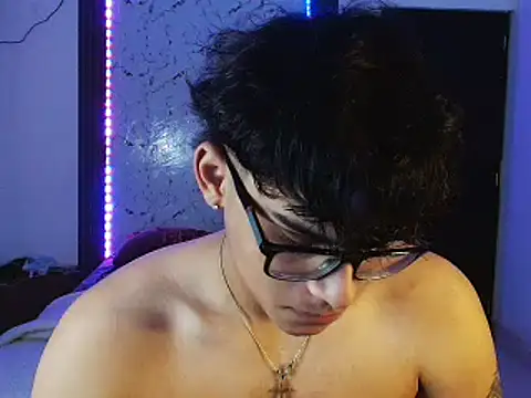Mr yisuzz online show from June 6, 2026, 11:48 am