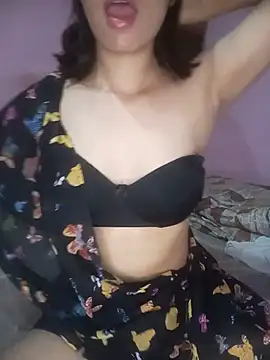Noughty girl00 online show from July 9, 2026, 6:25 am
