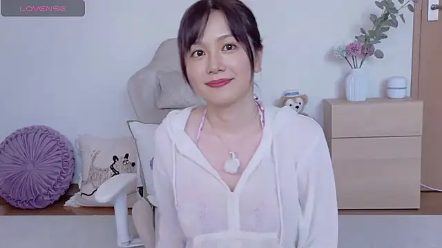 nicochan- online show from July 20, 2026, 2:41 am