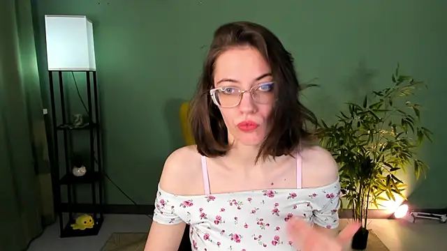 eva sicret online show from June 5, 2026, 6:52 am