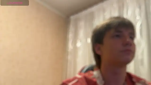 Snapshot of Goolden_Flaash chatting on May 25, 2026, 7:45 pm Goolden Flaash online show from May 25, 2026, 7:45 pm