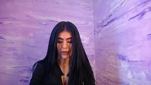Shayla Gray online show from July 28, 2026, 4:39 pm