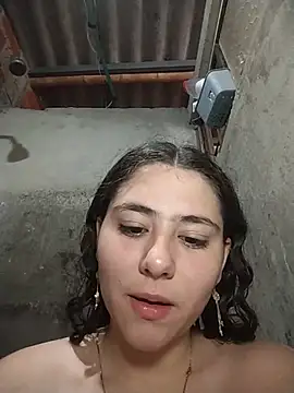 emaflorezz online show from June 14, 2026, 5:14 pm