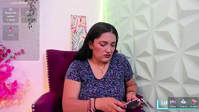 sthefy01 online show from July 27, 2026, 7:21 pm