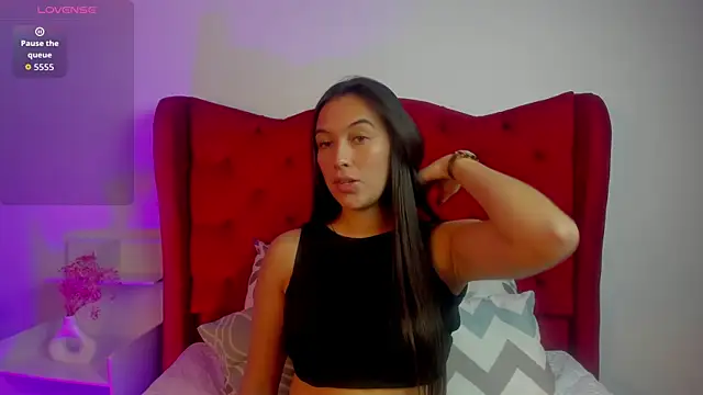 Snapshot of EliiVayne chatting on June 18, 2026, 8:47 pm EliiVayne online show from June 18, 2026, 8:47 pm