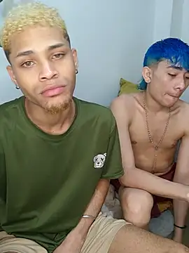 Snapshot of STRANGER_BOYS chatting on August 4, 2026, 12:53 pm STRANGER BOYS online show from August 4, 2026, 12:53 pm