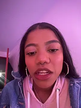 Ariana roxe  online show from July 24, 2026, 4:19 am