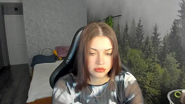 Maya-Mimi online show from July 25, 2026, 1:02 am