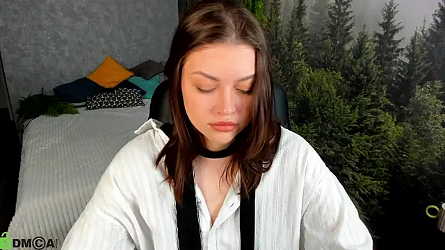 Maya-Mimi online show from June 19, 2026, 1:00 am