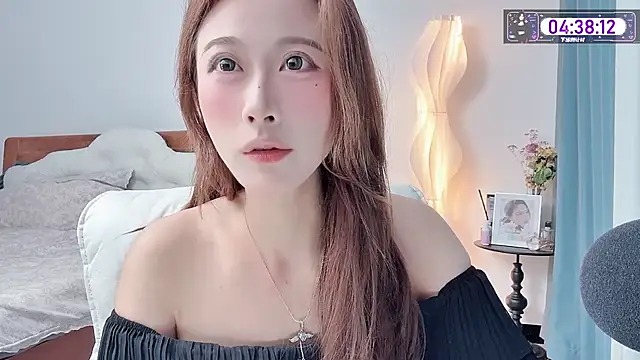 Annabb521 online show from July 17, 2026, 4:32 am