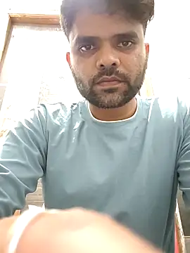 saddyboyforU online show from May 30, 2026, 11:21 pm