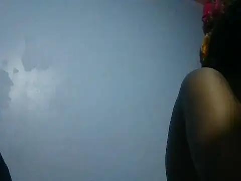prettycaterina online show from June 14, 2026, 8:32 pm