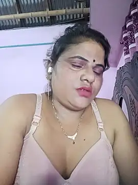 Maya Vabi online show from June 30, 2026, 10:43 pm