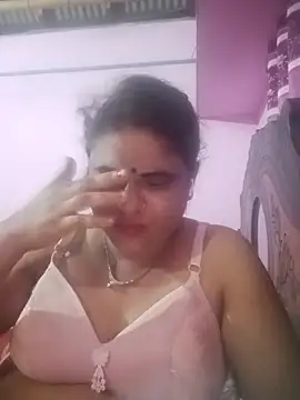 Maya Vabi online show from July 10, 2026, 2:28 pm