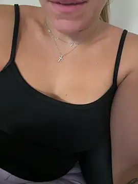 VenClea online show from July 29, 2026, 7:24 pm