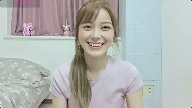 -Ria1022- online show from August 5, 2026, 3:39 pm
