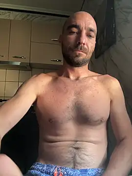 17vio online show from July 26, 2026, 5:03 am