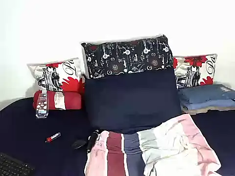 QueenBae 53 online show from July 19, 2026, 8:27 pm