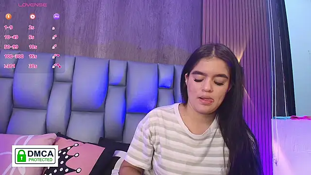 Snapshot of sophi_taylor chatting on July 19, 2026, 11:29 am sophi taylor online show from July 19, 2026, 11:29 am