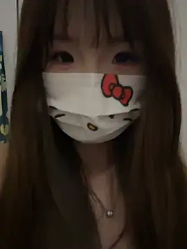 kkkkiiii-42 online show from May 31, 2026, 1:06 pm